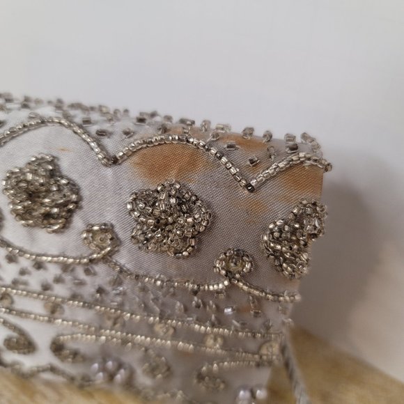 Small Silver Beaded Clutch - Picture 7 of 7